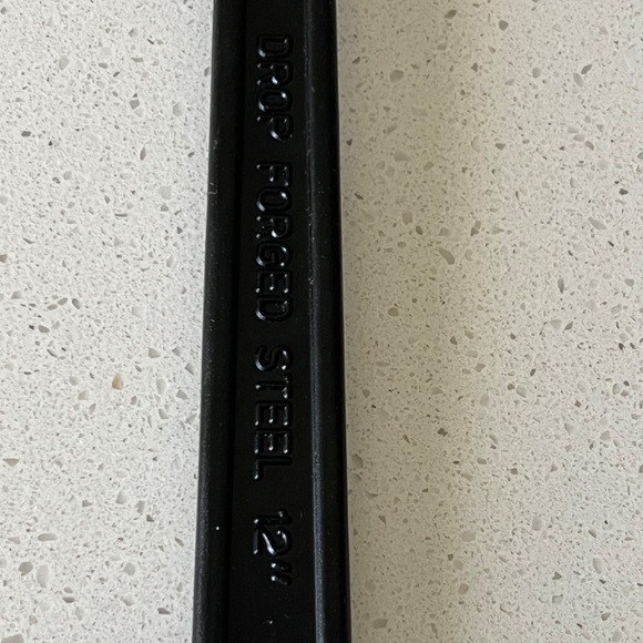 Adjustable Visegrip Wrench With Black Finish Heavy Duty Forged Steel--Size 12" - Picture 4 of 7